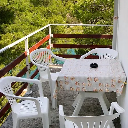 Apartments By The Sea Mudri Dolac, Hvar - 595 Vrbanj